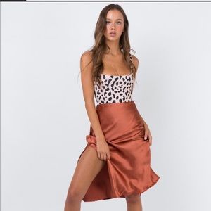 Cleo Lavoe Midi Skirt in Rust 💕 Princess Polly